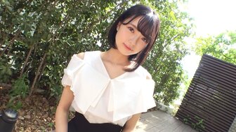 SIRO4932 修長美腿可愛妹妹被小哥狂操 可愛內斂嬌喘呻吟